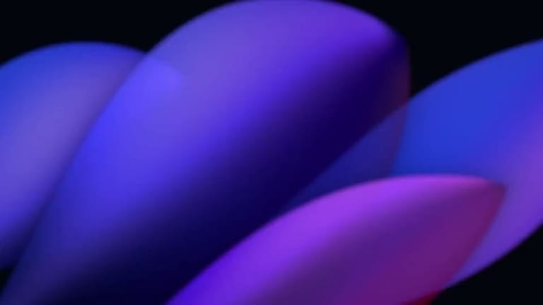 Silk Petals — Abstract wallpaper